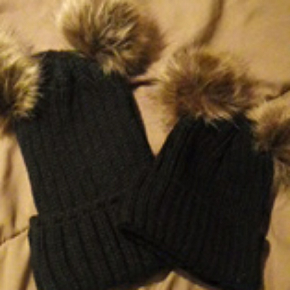 2 piece set beanies
